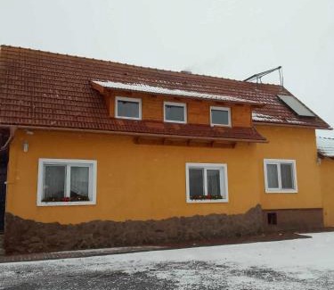 Joseni House | Narcise kulcsoshaz