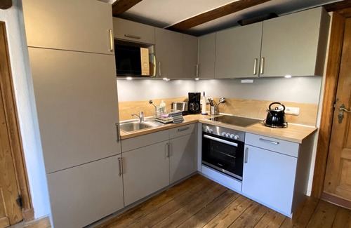 Malzow Apartment | Nature and tranquillity - in a historic thatched farmhouse with a large garden