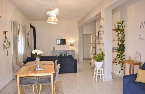 Batalha Bed & Breakfast | Nature et al House - Casa para uso exclusivo e jardim - Little farm