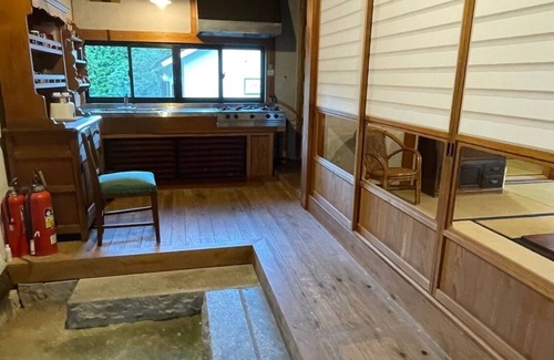 Kokonoe House | Nature Retreat - forest, spring water, star observation