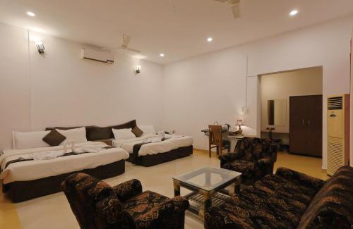 Khatia Resort | Nature's Sprout Wildmark Kanha Resort