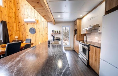 Saint-Alfred Ski Chalet | Nature Spa & Lake Access - Le Maikel