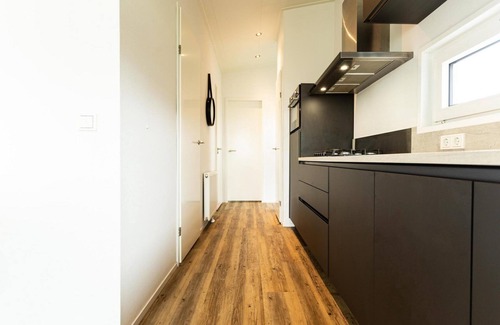 Avenhorn Ski Chalet | ✓ Natuurlodge at Park Westerkogge ✓ Holiday home for 4 people ✓ Located in Berkhout (North Holland) ✓ Waterfront holiday resort ✓ Book directly at the resort