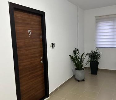 Adjud Apartment | Natymar