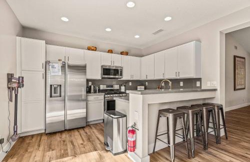 Vista Norte House | Navigate Stays Luxe Palm Springs Poolside Escape