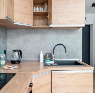 Lodz Apartment | Nawrot Cosy Loft Studio by BookingHost