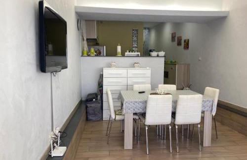 Porticato Apartment | Naxos Beach apartment