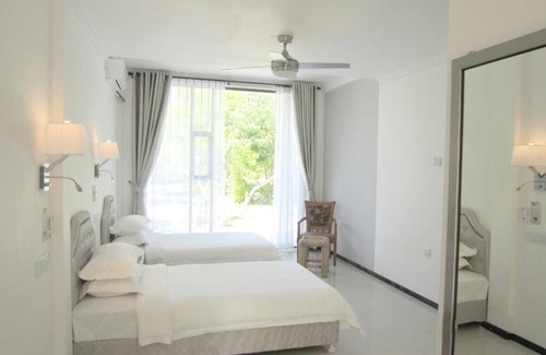 Gan Hotel | Nazaki Beach Hotel & Spa Maldives