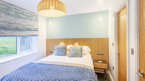 Hele House | NDR Sea view Three bedroom Residence with private hot tub