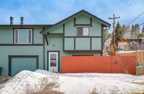 Kittredge Apartment | Near Red Rocks, Hiking & Skiing: Kittredge Condo!