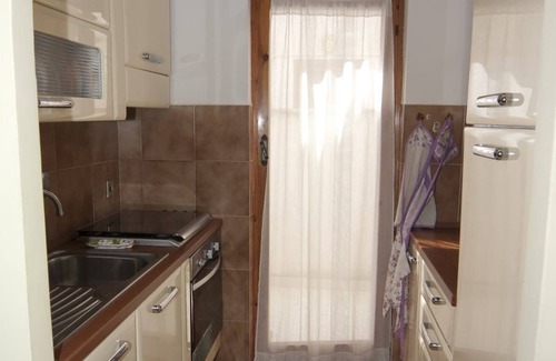 Marina di San Nicola House | Near Rome, in the Marina locality, cottage distant 200 meters from the sea.