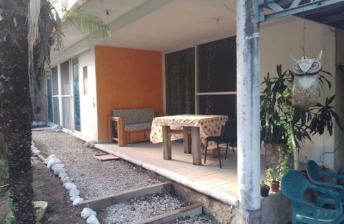 Cocoyoc Apartment | Near Sixflags and Convention Center -Private Room -2 beds -Terrace