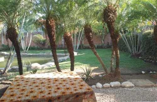 Cocoyoc Apartment | Near Sixflags and Convention Center -Private Room -2 beds -Terrace