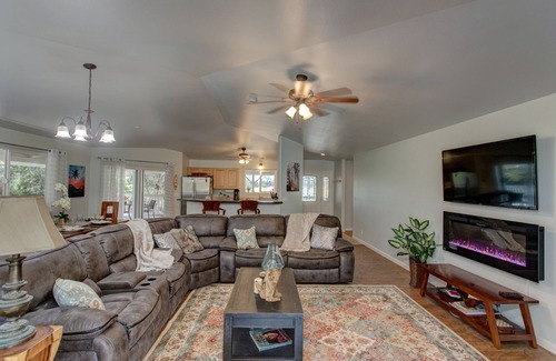 Royal Hawaiian Estates House | Near to Volcano Village and Golf Course