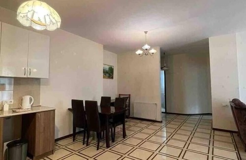 Vera Apartment | nearby chavchavadze ave sunny home with balcony