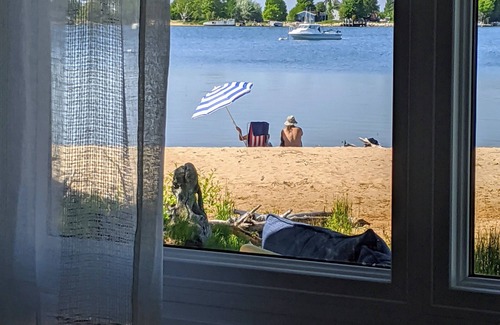 Grand Marais House | Need a latitude adjustment? Come spend some time at our cozy house on the bay.