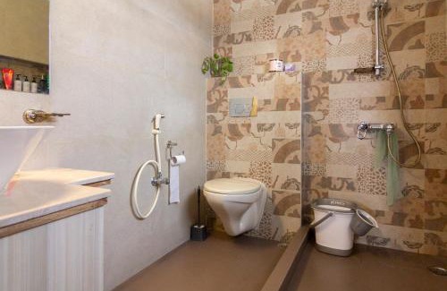 Taltala Bed & Breakfast | Neelam Bed & Breakfast