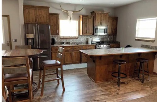 Joplin Apartment | Neely's Bungalow