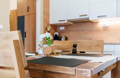 Loucna Pod Klinovcem Apartment | Nela by Mountain ways