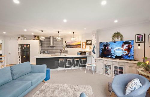 Mount Nelson Apartment | Nelson Apartment, Relaxing, Hobart Escape