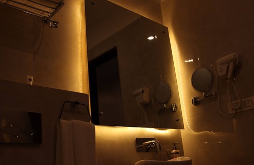 Nepal Hotel | Nepalirika Hotel Biratchowk