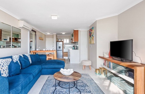 Lagoon Beach Apartment | Neptune Isle 9 - Two Bedroom Apartment, Sleeps 4