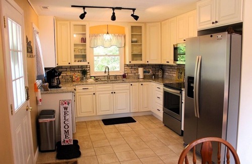 Sylva Cottage | Nest in Sylva and the Great Smoky Mountains