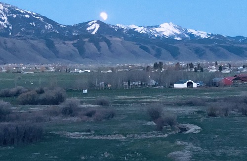 Afton RV Rental | Nestle your RV on this piece of heaven!