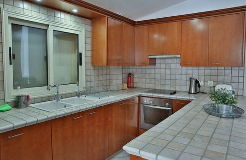 Moniatis Villa | Nestor Hillside Moniatis House