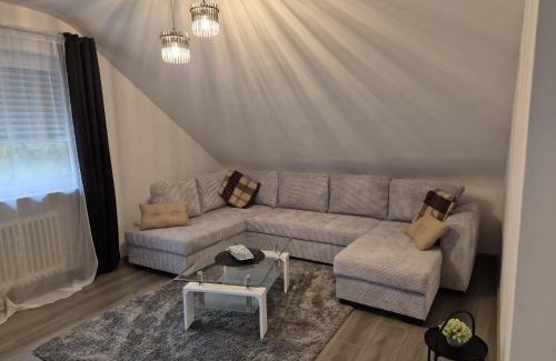 Neunkirchen Apartment | Neu 4 Zi Kü Bad Coll-mar