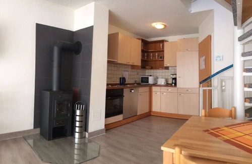 Zandt Apartment | Neu ausgestattes, gemütliches Ferienhaus in ruhiger Lage