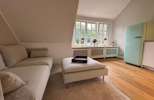 Keitum Apartment | NEU Keitum - Moderne Gemütlichkeit unter Reet