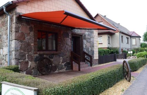 Kummernitztal Apartment | NEU! Moderne FeWo Nähe Plauer See