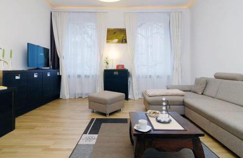 Neukoelln Apartment | Neukölln Central Rixdorf