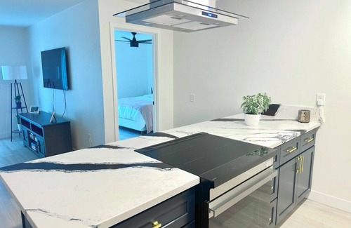 Mission Valley West Condo | New 2-Bed Condo in a Prime Location WithnFree Parking