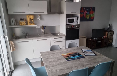 La Tranche-sur-Mer House | NEW 2-BEDROOM HOUSE WITH AIR CONDITIONING CLOSE TO AMENITIES AND BEACH