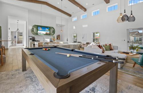 Port Saint Lucie House | New 5 Star House with Pool & Heated Spa-Mins to Cleveland Clinic Tradition- HCA Hospital