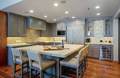 Empire Pass Condo | NEW! 504 - Five Bedroom Penthouse Grand Lodge