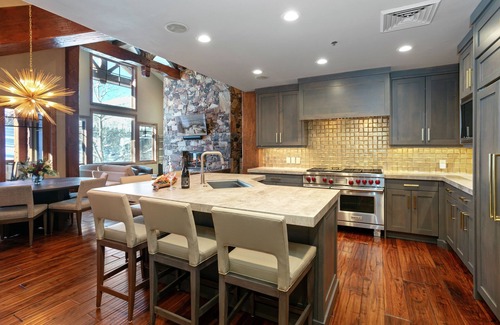 Empire Pass Condo | NEW! 504 - Five Bedroom Penthouse Grand Lodge