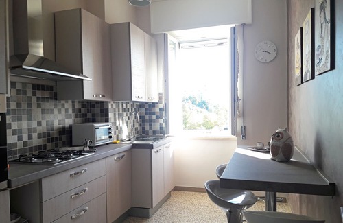 Caserta Apartment | New and comfortable apartment with a splendid view of the Royal Palace of Caserta