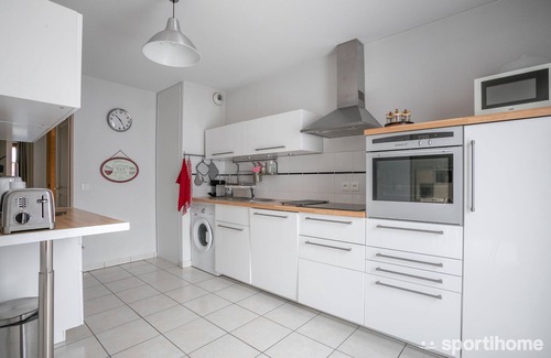 Guillestre Apartment | New apartment, near the ski resorts, due south, beautiful view of Risoul.