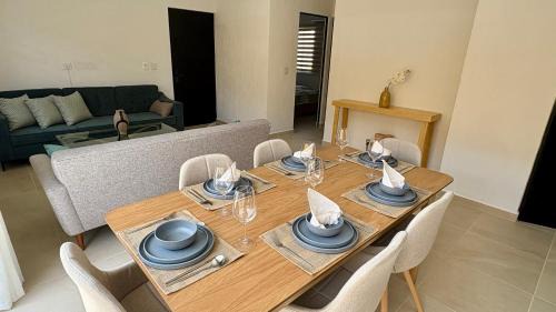 Cancun Apartment | New apartment with 3 bedrooms, for 6 persons & 7 min from Maya train