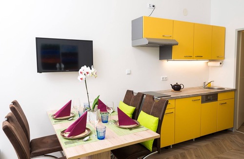 Penzing Apartment | New apartment with terrace near the Schönbrunn/Zoo and U4