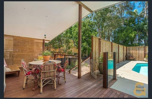 South Golden Beach House | NEW! Balinese Surf delight with Sauna & Pool