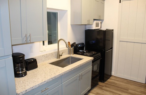 La Mesa Apartment | New Basement Apartment