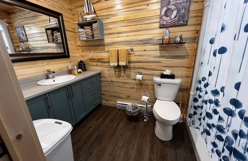 Gloucester County Ski Chalet | New Brunswick - Robertville close to Bathurst - nCan sleep 16