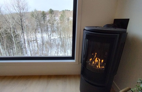 Orford Condo | New Condo in Orford facing the mountain, pet-friendly