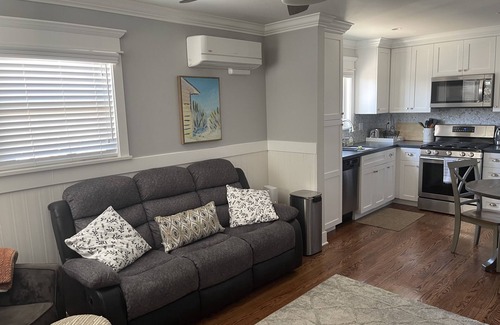 Coronado Condo | NEW Coronado Village Charmer Walk to every where/Pr. Garage.