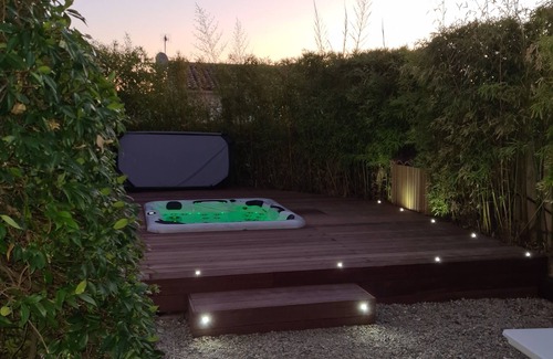 Gallargues-le-Montueux Villa | NEW- cosy family home