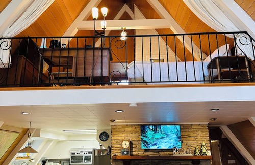 Grayling Ski Chalet | ~NEW~ Cozy A~Frame right on the AuSable River!